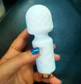 Lily Wand by Cumequoi – Rechargeable Wand Massager