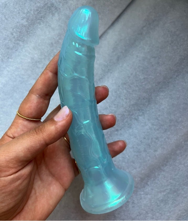 Pearly blue small curved dildo without balls - sex toy Dildos & Strapons Lebanon