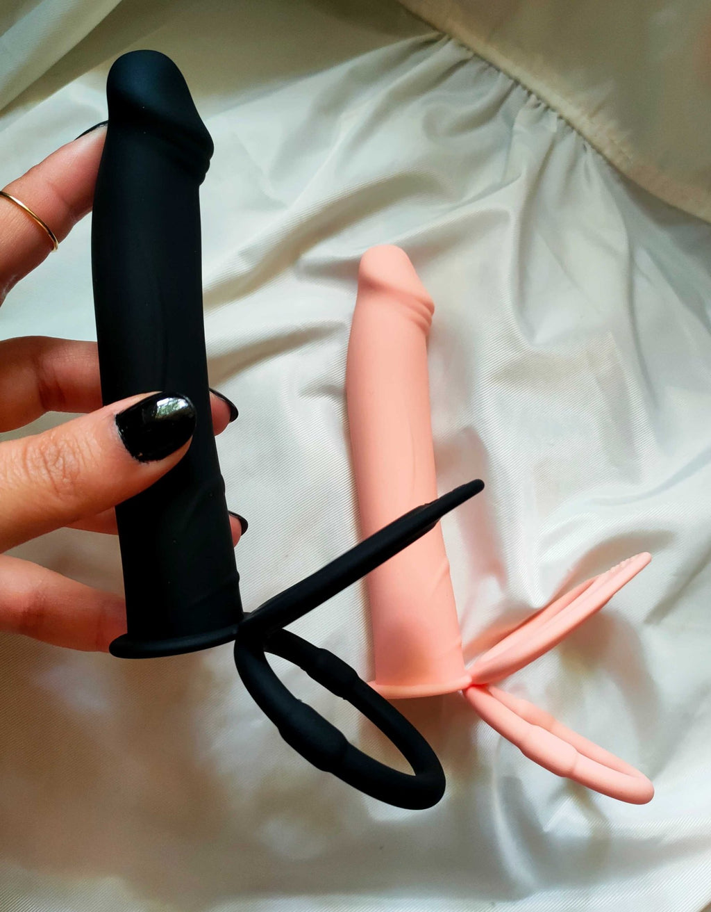 Double Penetration Dildo with Vibration - sex toy Sleeves / Extentions Lebanon