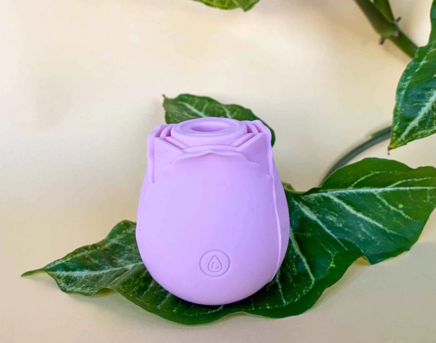 Lavender Rose Clit Sucker - Cumequoi sex toys Lebanon