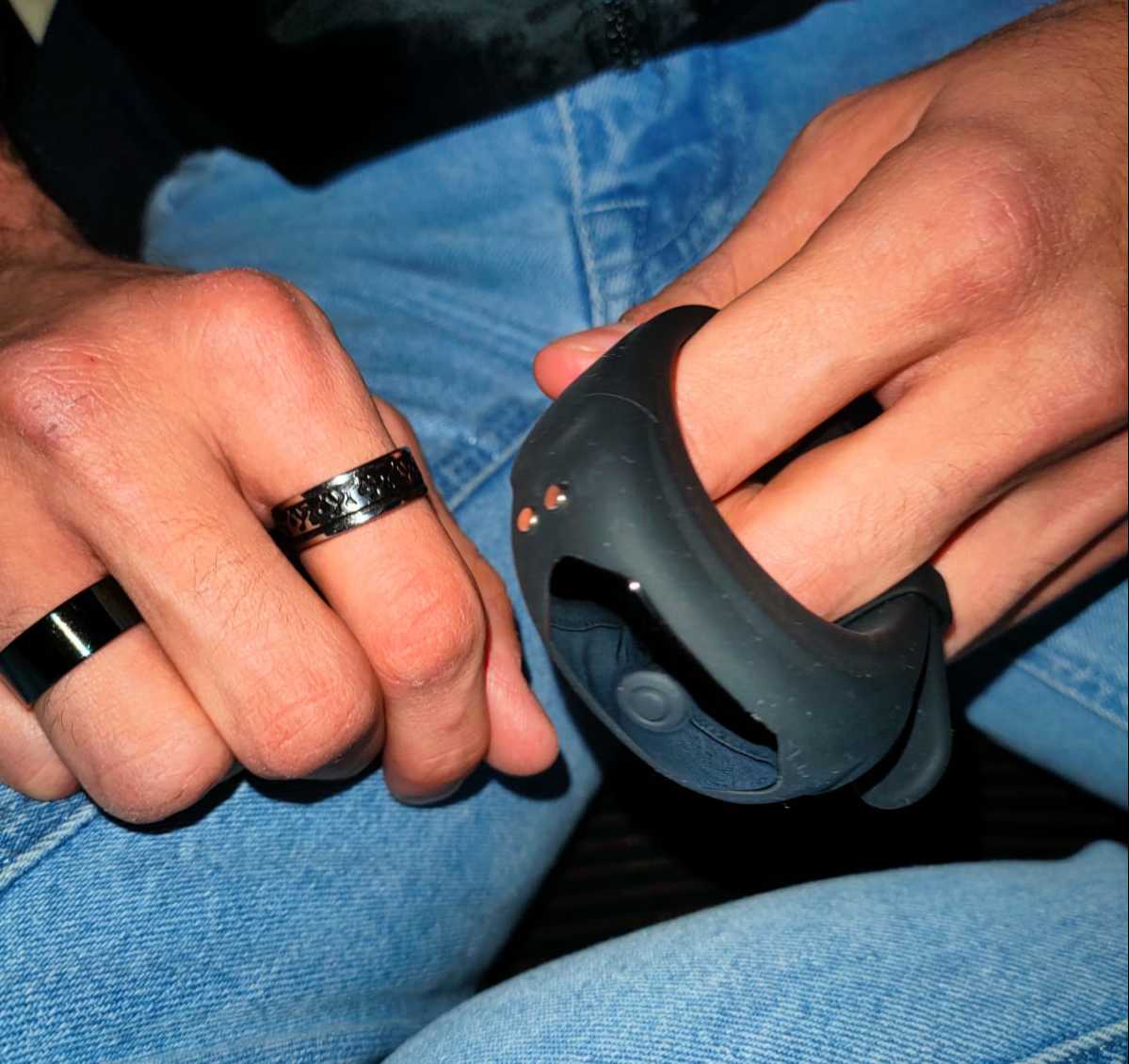 Vibrating Classy Cock Ring