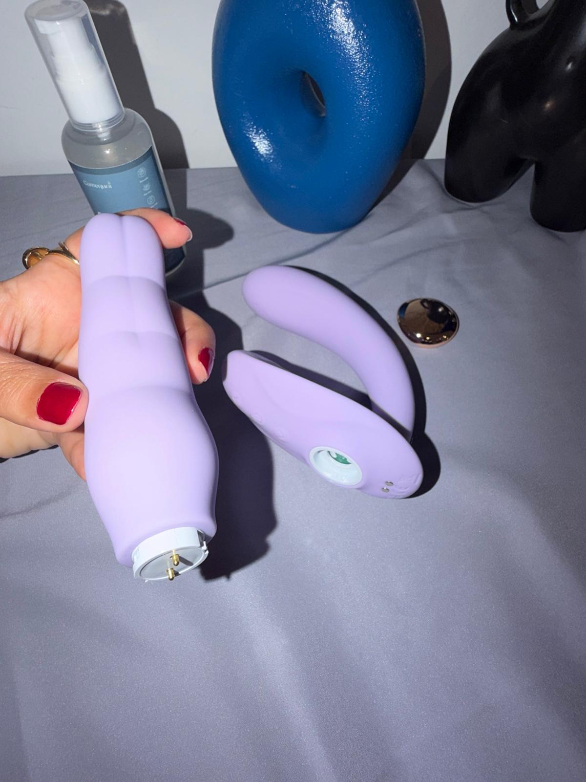 Detachable Wearable Vibrator and Strapon: App Controlled - Cumequoi Vibrators & Suckers sex toys Lebanon