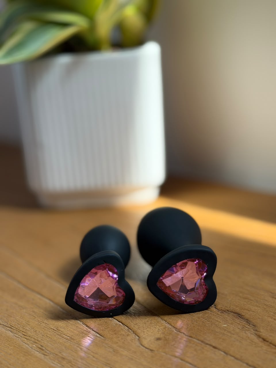 Medical Silicone Anal Plugs, Jeweled Butt Plug, Anal Trainer Toys, Heart Butt Plugs