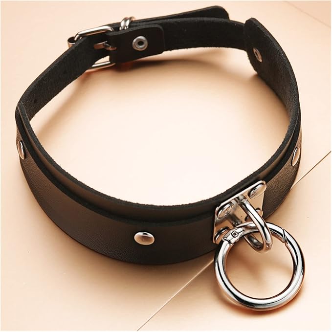 Leather choker collar with silver ring detail adjustable neck accessory Lebanon