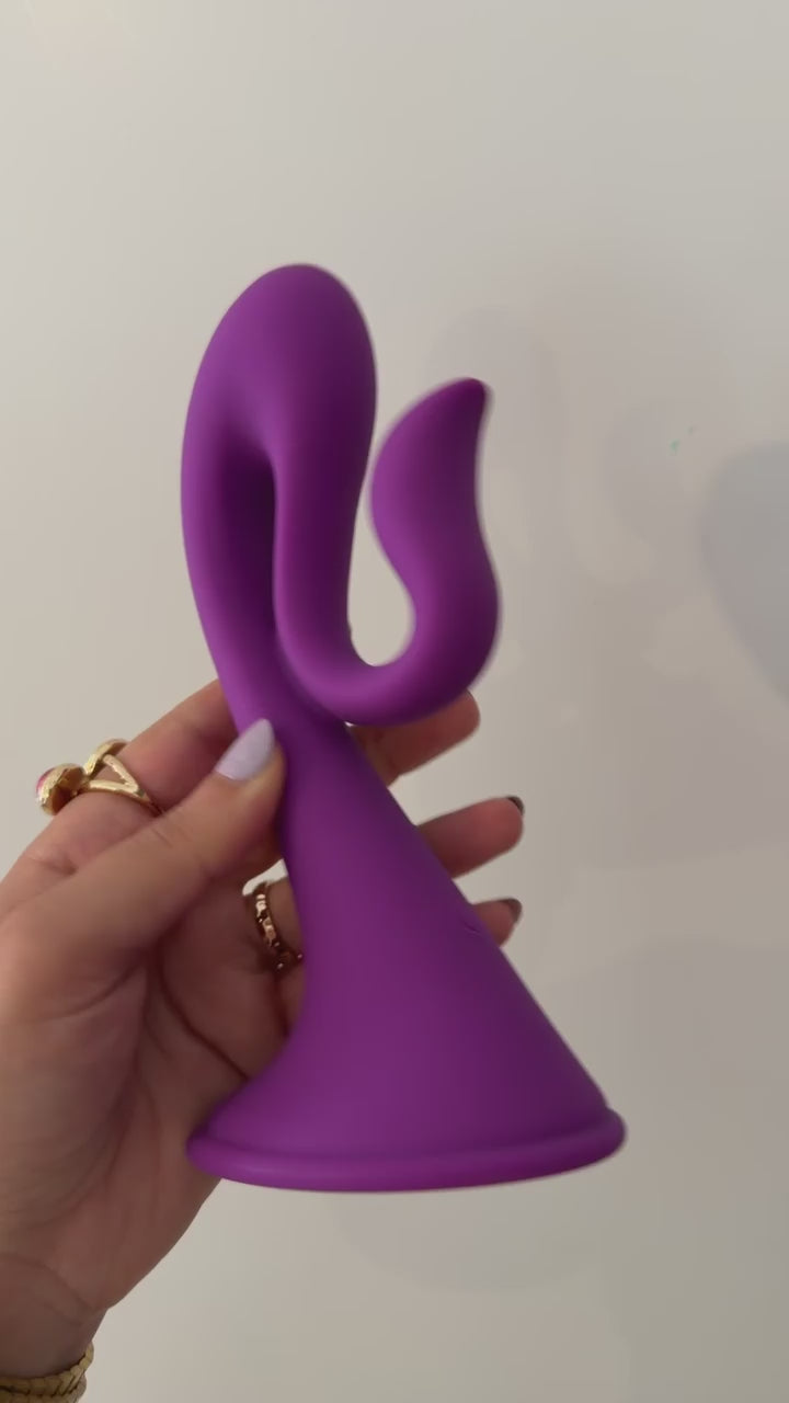 Maguy the Discreet Rabbit Vibrator: Dual Stimulation