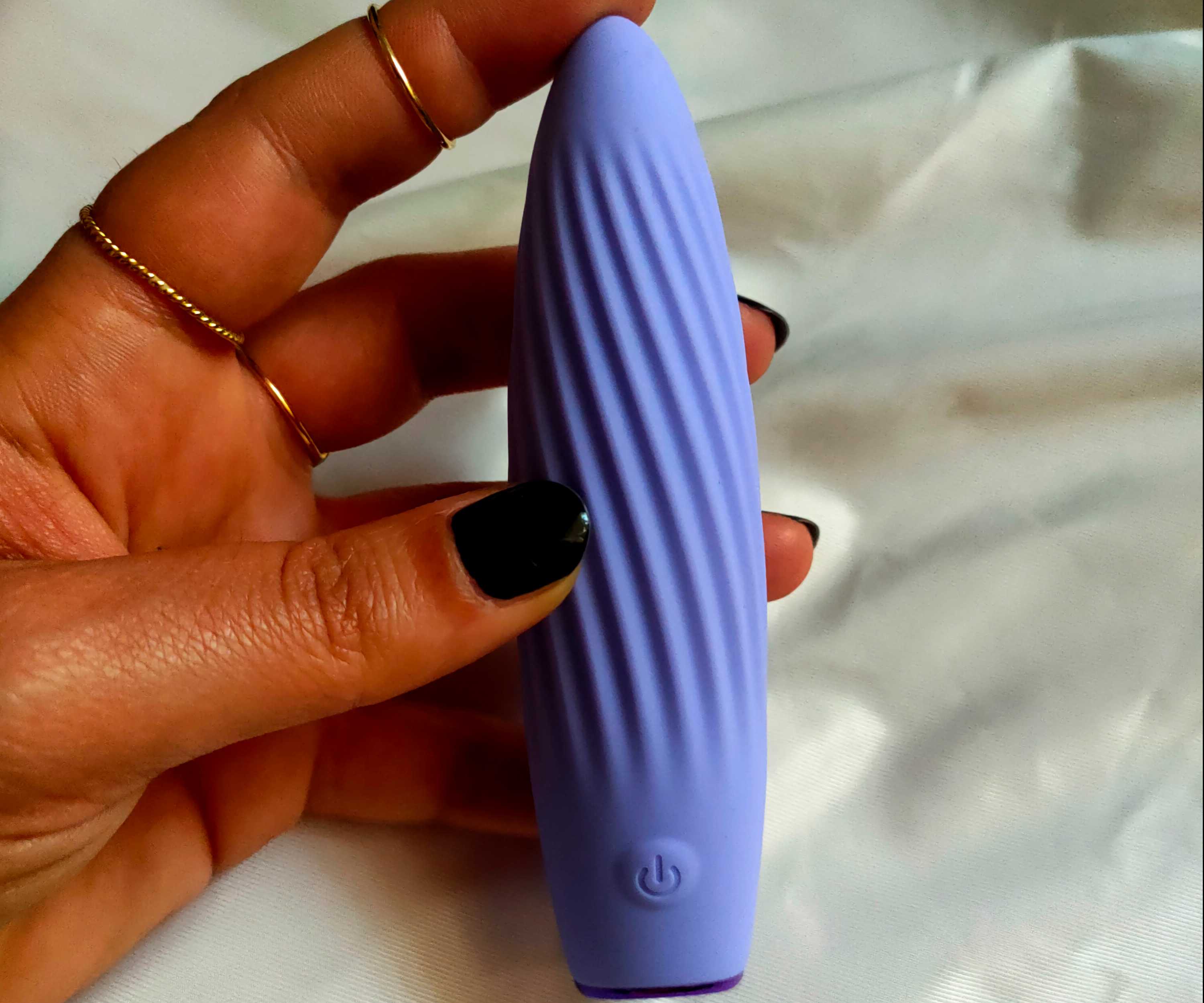 Orélie Purple Cumequoi Brand Bullet Vibrator